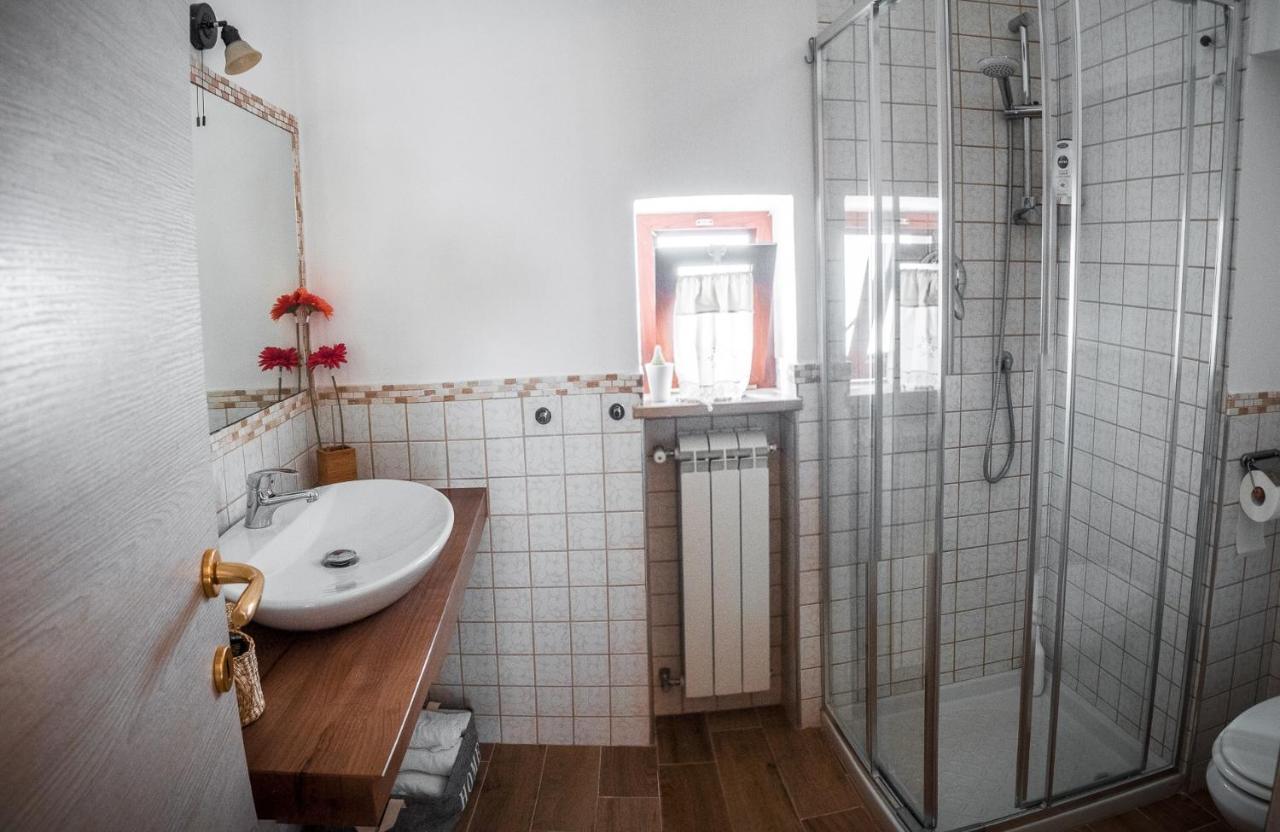 B&B A Casa Di Maybe Caserta Eksteriør bilde