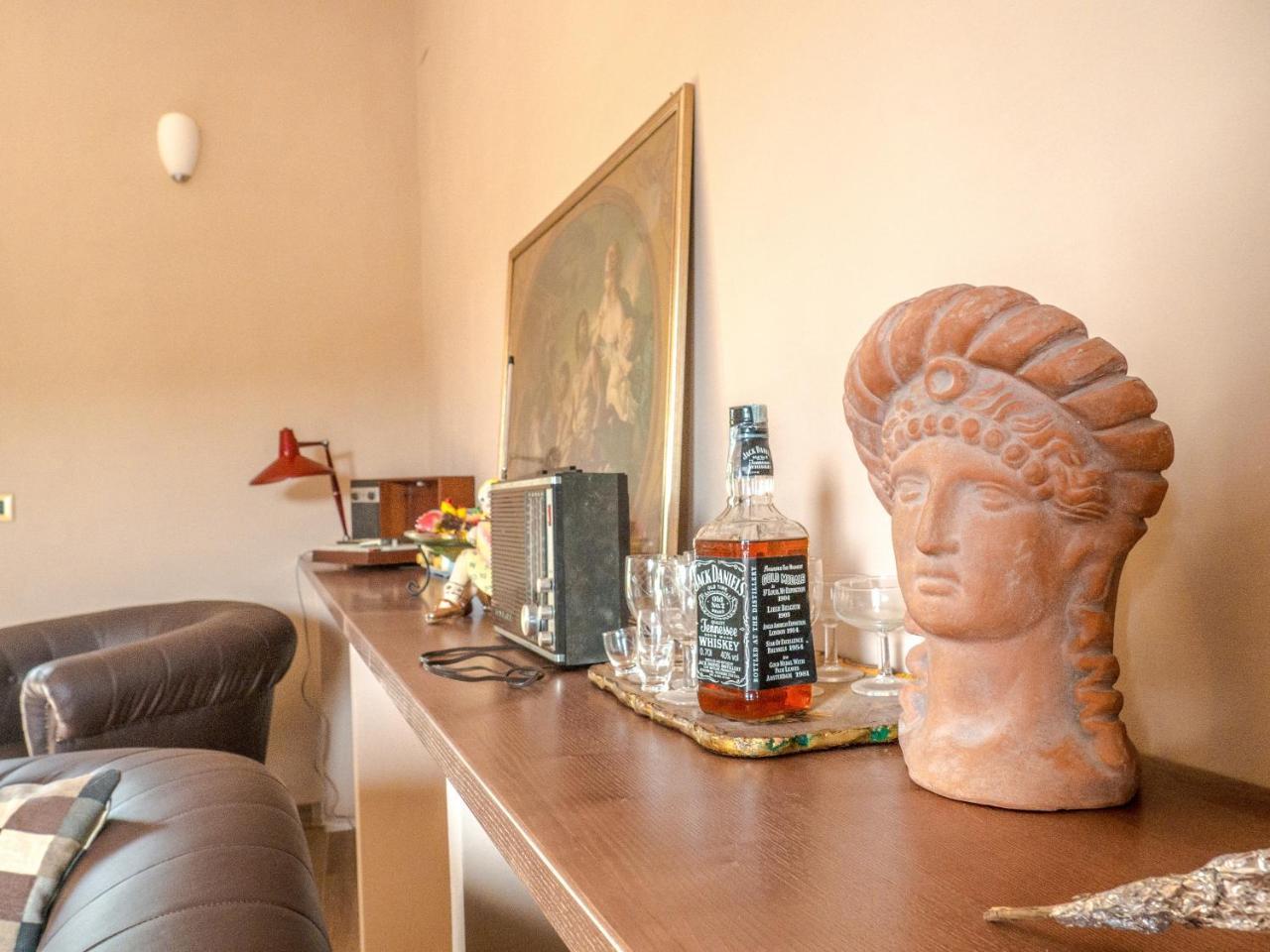 B&B A Casa Di Maybe Caserta Eksteriør bilde